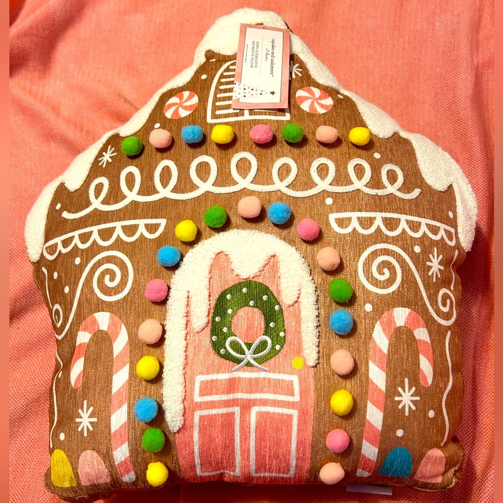 Cupcakes & Cashmere Christmas Gingerbread House Pillow